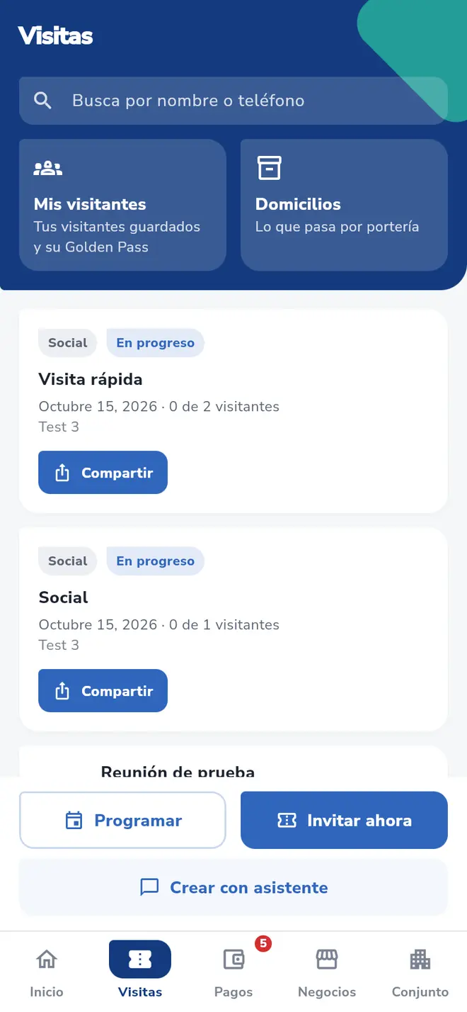 Pantalla Visitas: el pase recién creado aparece arriba como Visita rápida, con el botón Compartir.