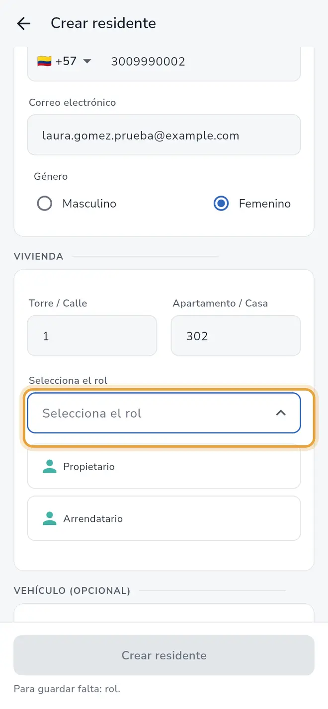 Pantalla Crear residente: el selector de rol está desplegado con Propietario y Arrendatario