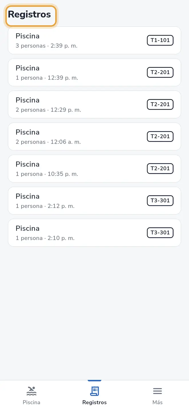 Pantalla Registros: lista de ingresos con piscina, personas, hora y vivienda