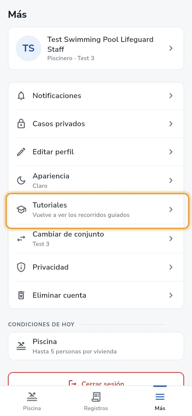 Pestaña Más: la fila Tutoriales está señalada