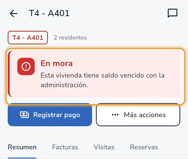 Detalle de una vivienda: el bloque En mora está señalado, con los botones Registrar pago y Más acciones debajo
